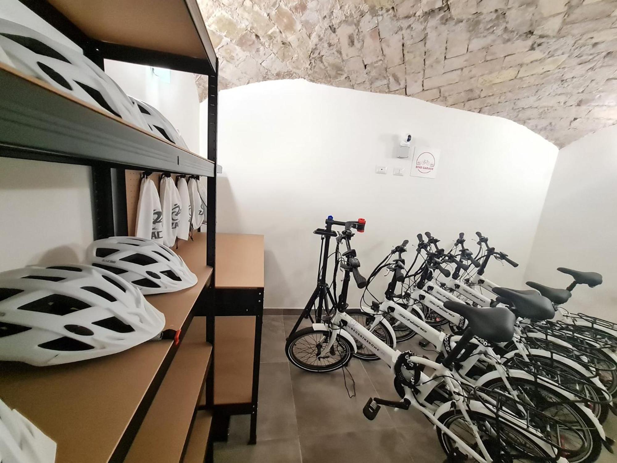 Bed and Breakfast Bed&BikeRome Giulio Cesare Esterno foto